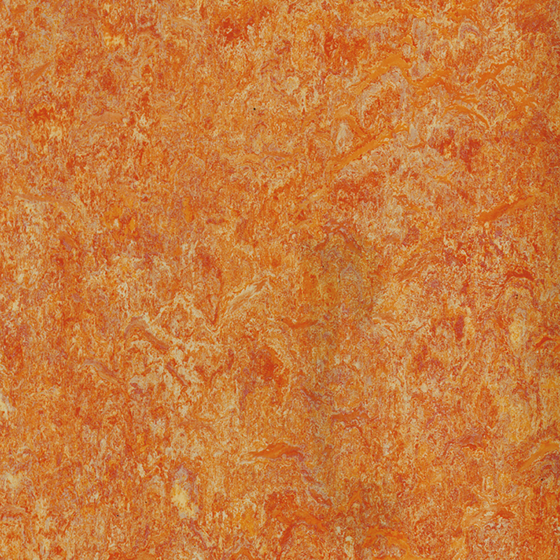 Fleckenunempfindlicher und kostengünstiger heterogener Bodenbelag