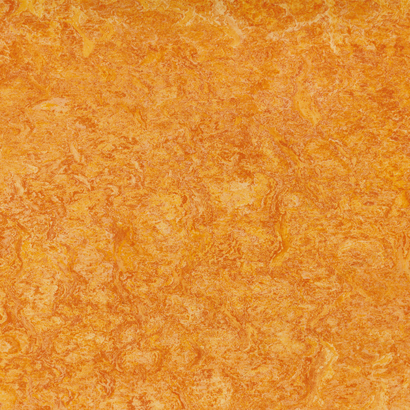 Fleckenunempfindlicher und kostengünstiger heterogener Bodenbelag