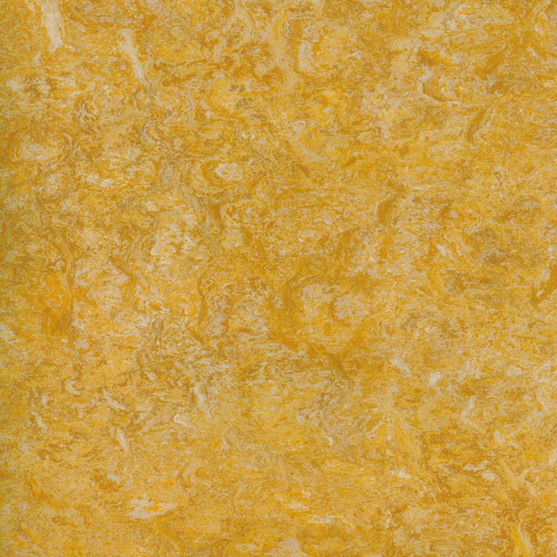 Fleckenunempfindlicher und kostengünstiger heterogener Bodenbelag